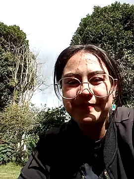 lara moon25 online show from January 2025 07:42:02 PM