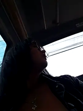 lara moon25 online show from November 2025 07:25:02 PM