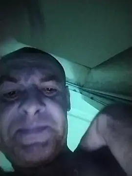 Andrzej-M online show from September 2025 12:39:02 AM