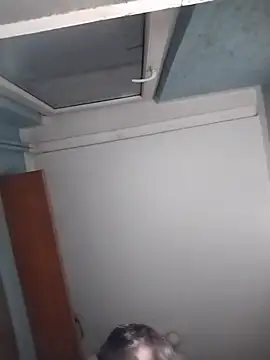 Andrzej-M online show from April 2026 10:28:02 PM