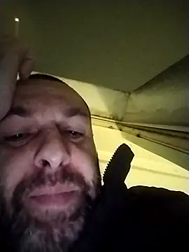 Andrzej-M online show from December 2025 09:28:02 PM