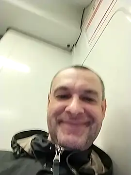 Andrzej-M online show from November 2025 06:13:02 PM