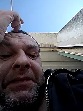 Andrzej-M online show from February 2026 10:04:02 AM