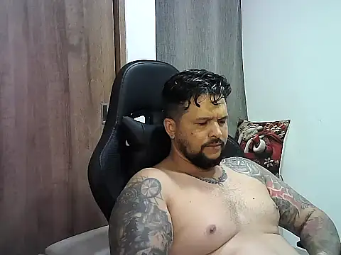 Snapshot of tupapito00 chatting on March 2026 06:03:02 AM tupapito00 online show from March 2026 06:03:02 AM