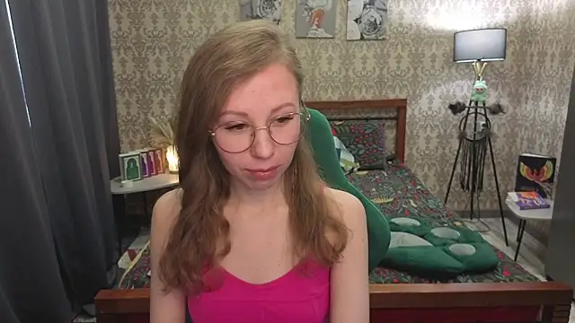 Lill Mary online show from March 2026 02:34:02 AM