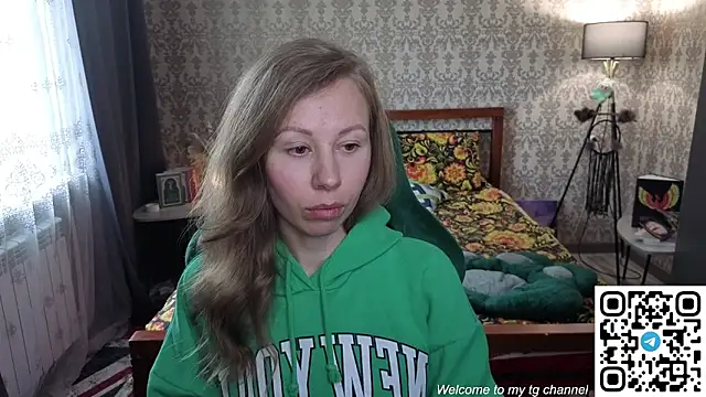 Lill Mary online show from May 2026 03:50:02 AM