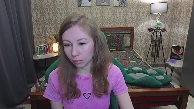 Lill Mary online show from March 2026 03:08:02 AM