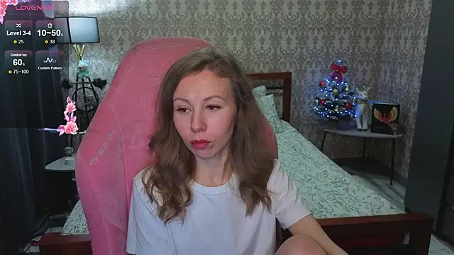 Lill Mary online show from December 2025 02:44:01 AM