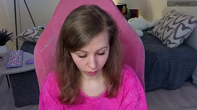 Lill Mary online show from March 2025 03:38:01 AM