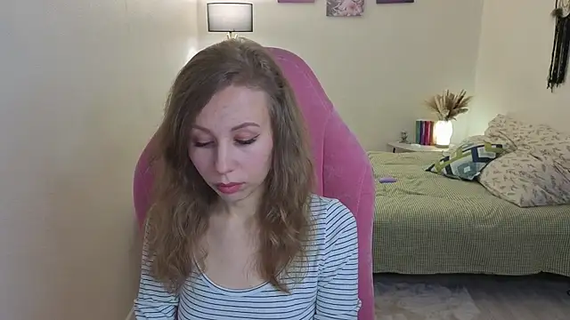 Lill Mary online show from November 2025 03:10:02 AM