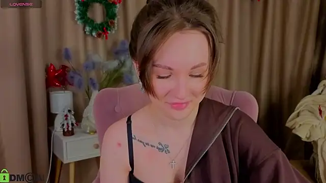 Snapshot of Wendy_mm chatting on December 2025 09:31:01 AM Wendy mm online show from December 2025 09:31:01 AM