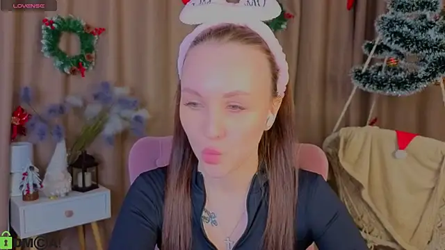 Snapshot of Wendy_mm chatting on December 2025 09:15:01 AM Wendy mm online show from December 2025 09:15:01 AM