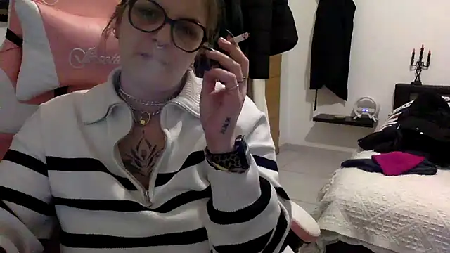 vanillesoumise online show from February 2025 08:42:01 PM