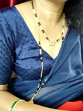 Snapshot of anuradha1432 chatting on January 2026 08:43:02 AM anuradha1432 online show from January 2026 08:43:02 AM