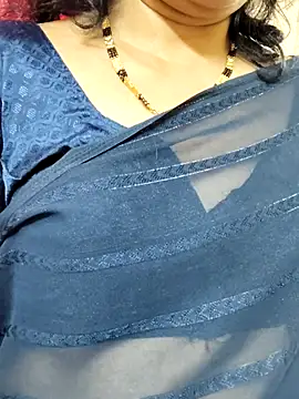 Snapshot of anuradha1432 chatting on February 2026 10:57:02 AM anuradha1432 online show from February 2026 10:57:02 AM