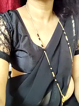 Snapshot of anuradha1432 chatting on November 2025 09:23:02 AM anuradha1432 online show from November 2025 09:23:02 AM