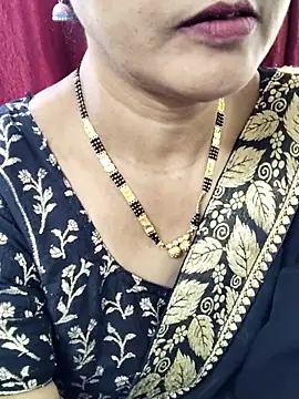 Snapshot of anuradha1432 chatting on December 2025 10:21:02 AM anuradha1432 online show from December 2025 10:21:02 AM