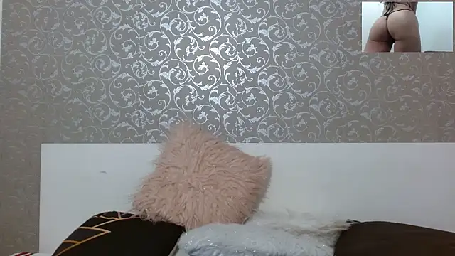 sammanta hott online show from December 2025 08:04:02 PM