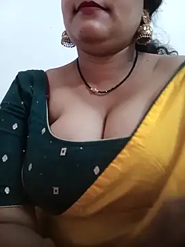 Nyra-23 online show from April 2026 08:43:01 AM