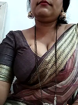 Snapshot of Nyra-23 chatting on November 2025 08:18:02 AM Nyra-23 online show from November 2025 08:18:02 AM