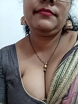 Snapshot of Nyra-23 chatting on November 2025 10:09:01 AM Nyra-23 online show from November 2025 10:09:01 AM