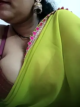 Nyra-23 online show from April 2026 01:52:02 PM