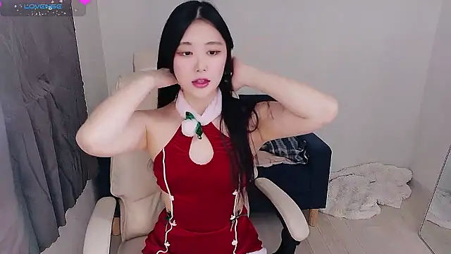 who Lilly online show from December 2025 04:08:01 AM