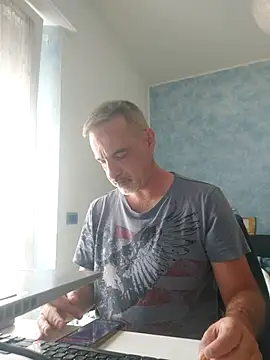 Snapshot of Marcolino183 chatting on July 2026 12:45:02 PM Marcolino183 online show from July 2026 12:45:02 PM