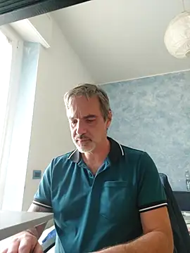 Snapshot of Marcolino183 chatting on May 2026 07:37:02 AM Marcolino183 online show from May 2026 07:37:02 AM