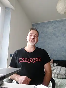 Snapshot of Marcolino183 chatting on February 2026 08:24:02 AM Marcolino183 online show from February 2026 08:24:02 AM