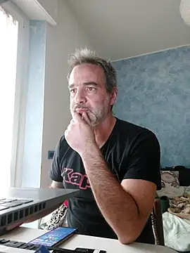 Snapshot of Marcolino183 chatting on December 2025 09:22:02 AM Marcolino183 online show from December 2025 09:22:02 AM