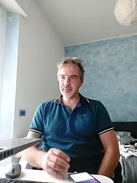 Snapshot of Marcolino183 chatting on May 2026 07:32:01 AM Marcolino183 online show from May 2026 07:32:01 AM