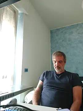 Snapshot of Marcolino183 chatting on May 2026 07:25:01 AM Marcolino183 online show from May 2026 07:25:01 AM