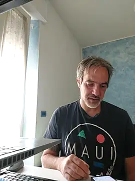 Snapshot of Marcolino183 chatting on June 2026 07:24:01 AM Marcolino183 online show from June 2026 07:24:01 AM