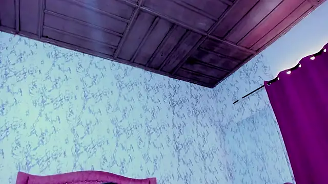 Mia Malkovaa  online show from February 2026 04:29:01 PM