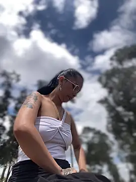 baby lizy online show from February 2026 05:48:02 PM