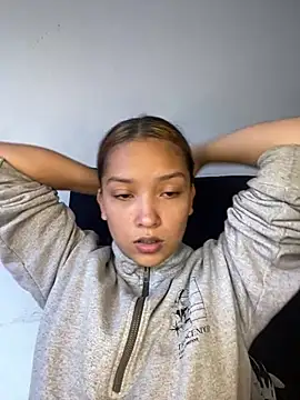 baby lizy online show from January 2025 07:21:01 PM