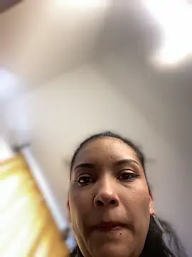 baby lizy online show from February 2026 08:41:01 PM