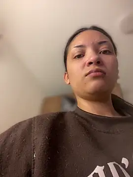 Snapshot of baby_lizy chatting on May 2026 10:08:01 AM baby lizy online show from May 2026 10:08:01 AM