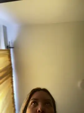 Snapshot of baby_lizy chatting on December 2025 04:56:01 PM baby lizy online show from December 2025 04:56:01 PM