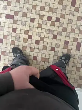 Snapshot of lescoquin2215 chatting on January 2025 09:39:02 AM lescoquin2215 online show from January 2025 09:39:02 AM