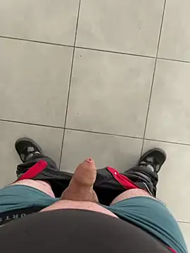 Snapshot of lescoquin2215 chatting on December 2025 11:31:01 AM lescoquin2215 online show from December 2025 11:31:01 AM