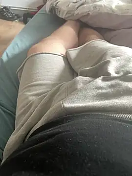 Snapshot of lescoquin2215 chatting on December 2024 12:11:02 PM lescoquin2215 online show from December 2024 12:11:02 PM