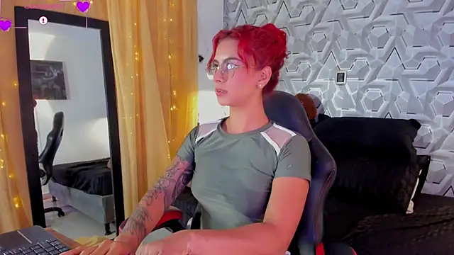 Sophiee Hill online show from October 2025 10:31:02 PM