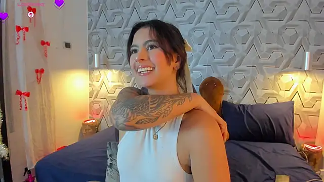 Sophiee Hill online show from March 2026 06:29:01 AM