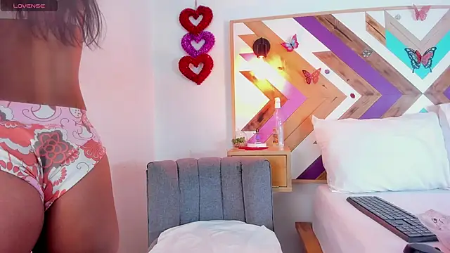 Katia Wilson online show from March 2026 07:46:01 PM