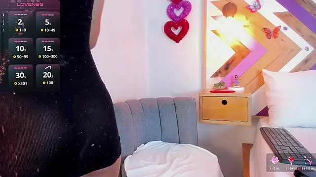 Katia Wilson online show from June 2026 10:25:02 PM