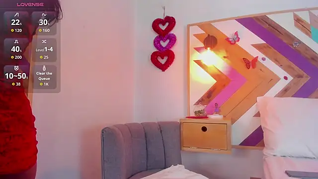 Katia Wilson online show from April 2026 07:49:01 PM