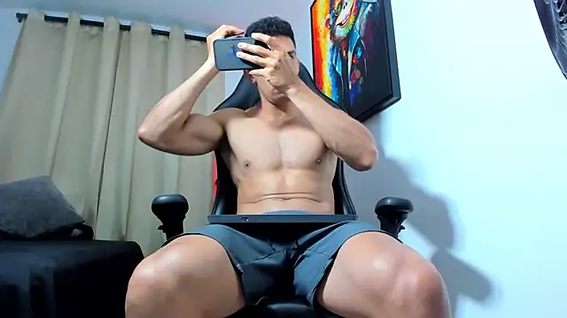 aronvillegas online show from April 2026 01:30:02 AM