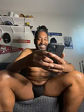 Snapshot of bigdinca chatting on June 2026 01:11:01 AM bigdinca online show from June 2026 01:11:01 AM